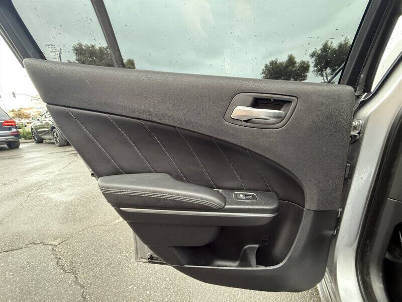 2016 Dodge Charger R/T