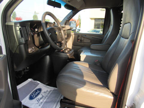 2015 Chevrolet Express 2500