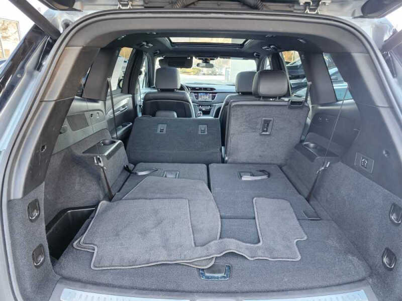 2024 Cadillac XT6 Luxury