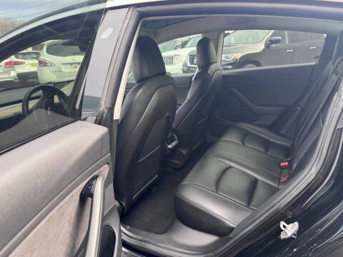 2019 Tesla Model 3 Standard Range Plus