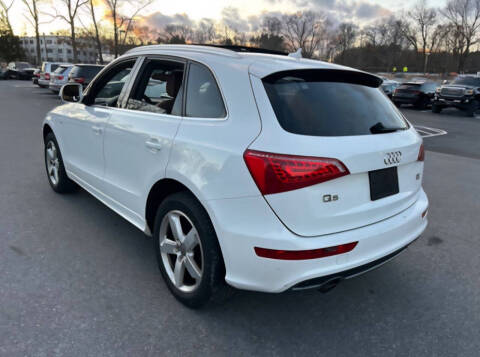 2012 Audi Q5 3.2 quattro Premium Plus