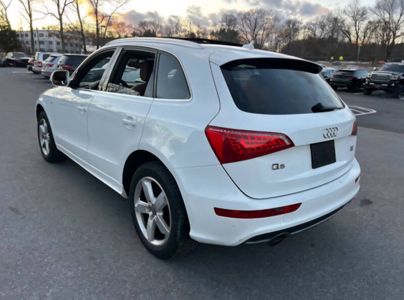 2012 Audi Q5 3.2 quattro Premium Plus
