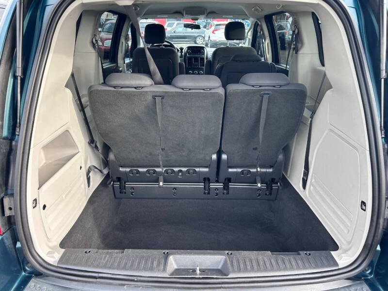 2009 Dodge Grand Caravan SE