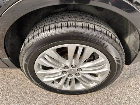 2018 Cadillac XT5 Premium Luxury