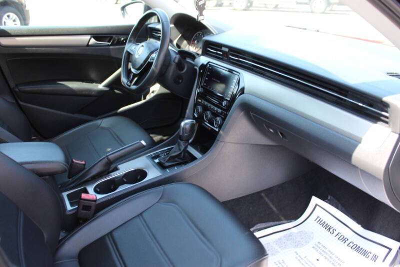 2021 Volkswagen Passat SE