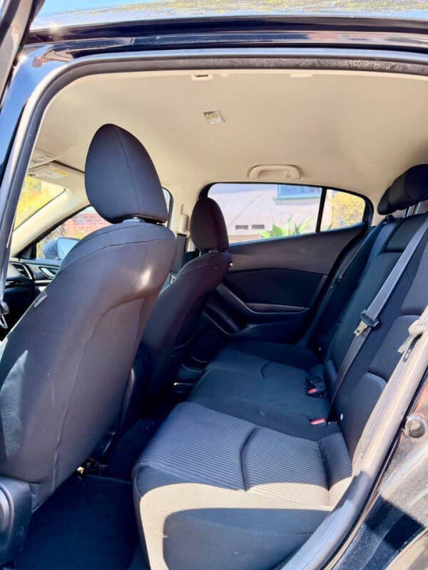 2014 Mazda MAZDA3 i Touring