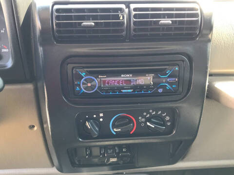 2004 Jeep Wrangler X