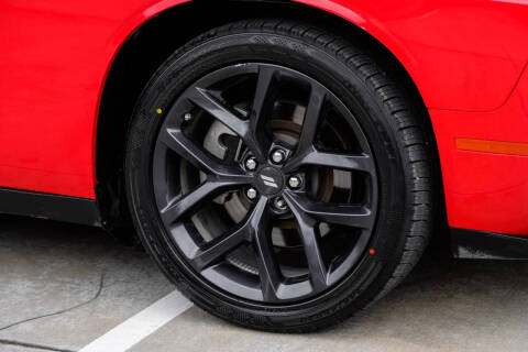 2022 Dodge Challenger SXT