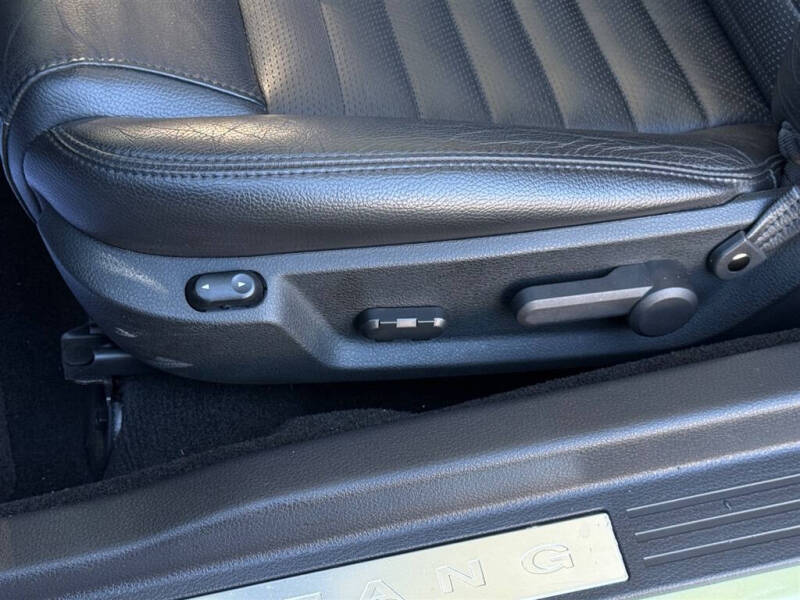 2006 Ford Mustang