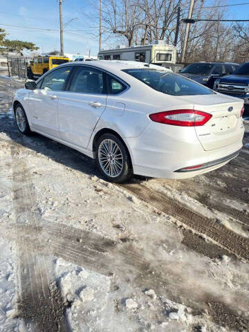 2014 Ford Fusion Hybrid SE