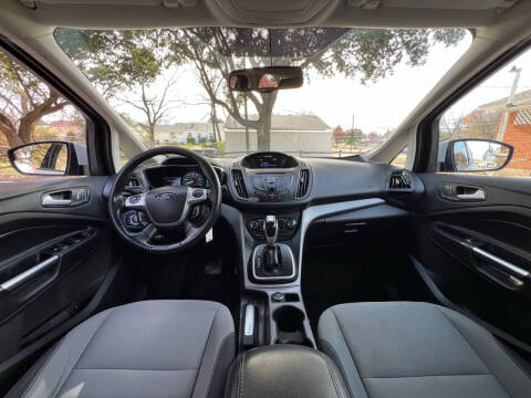 2015 Ford C-MAX Hybrid SE