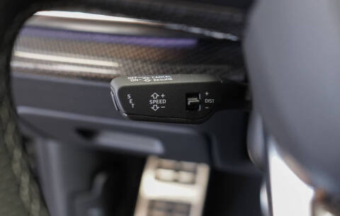 2023 Audi SQ8 4.0T quattro Premium Plus