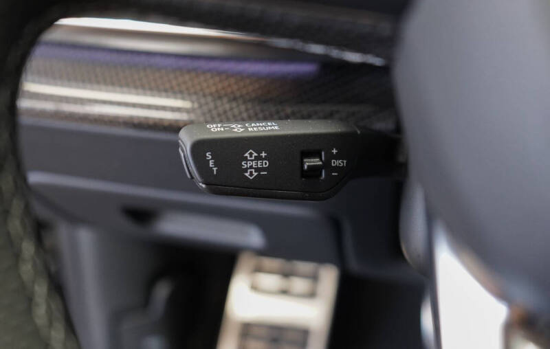 2023 Audi SQ8 4.0T quattro Premium Plus