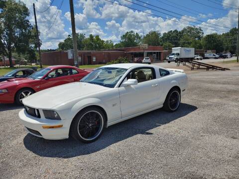 2005 Ford Mustang for sale at VAUGHN'S USED CARS in Guin AL