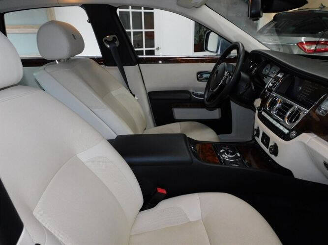 2011 Rolls-Royce Ghost