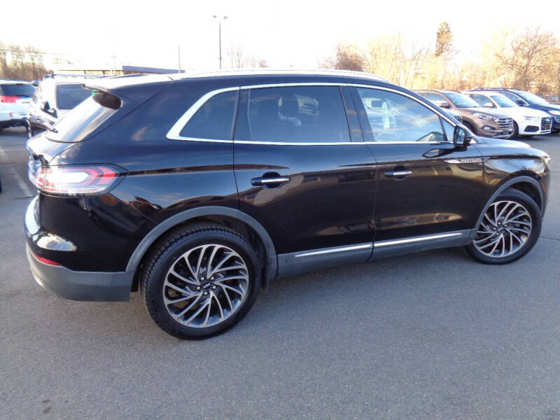 2019 Lincoln Nautilus Reserve's photo