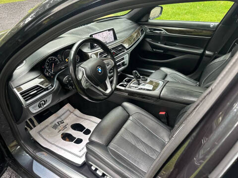 2016 BMW 7 Series 750i xDrive