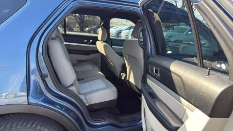 2018 Ford Explorer