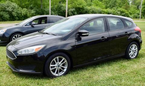 2015 Ford Focus for sale at PINNACLE ROAD AUTOMOTIVE LLC in Moraine OH