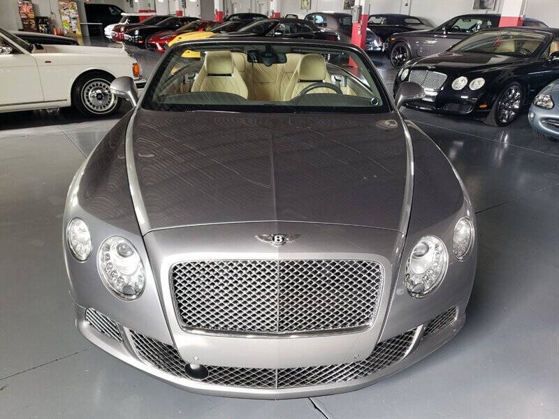 2013 Bentley Continental 21