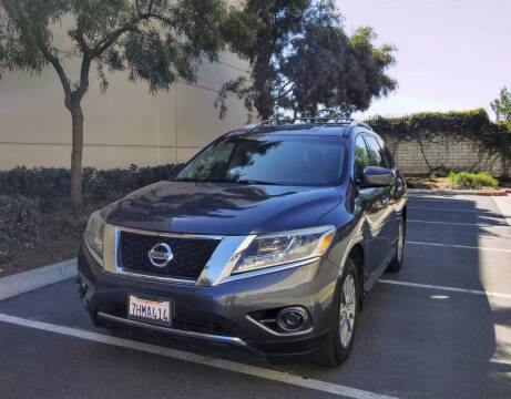 2014 Nissan Pathfinder for sale at alfis auto sales in Corona CA