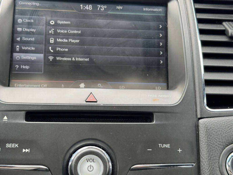 2014 Ford Taurus SEL
