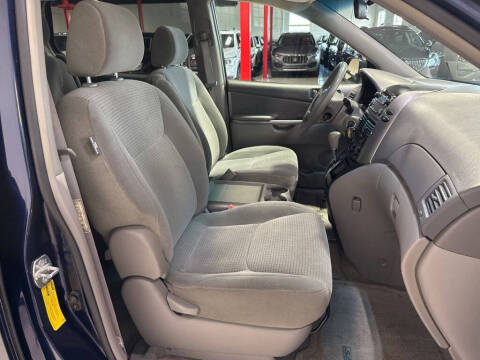 2006 Toyota Sienna