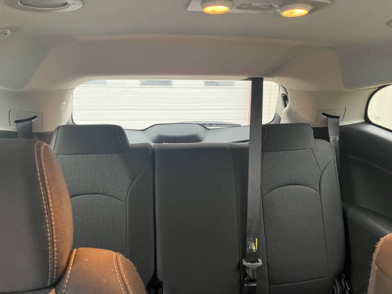 2017 Chevrolet Traverse LT