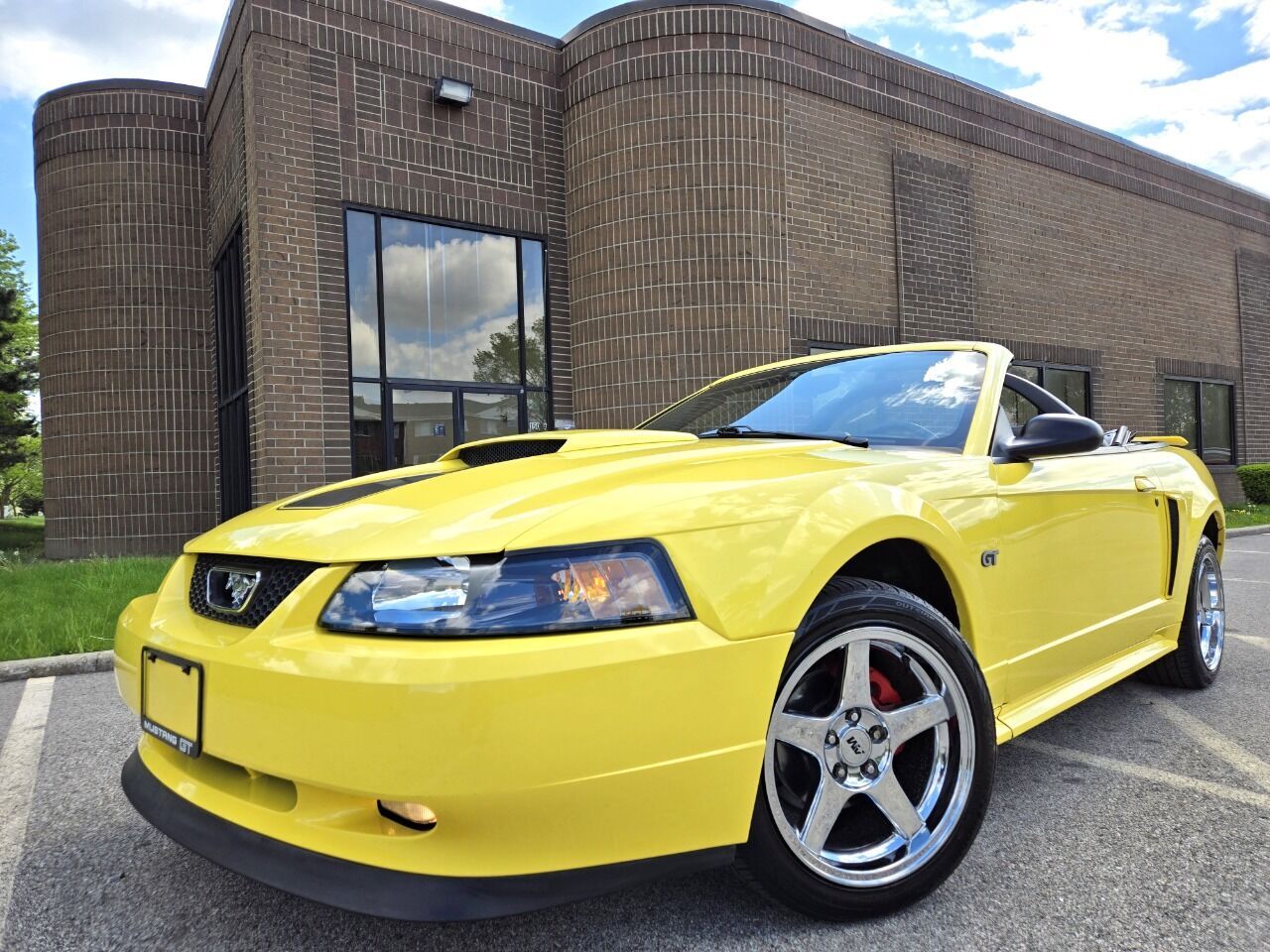 2001 Ford Mustang 100