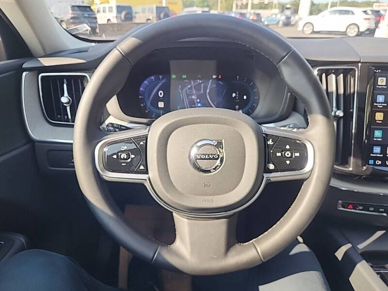 2025 Volvo XC60 B5 Plus Dark Theme