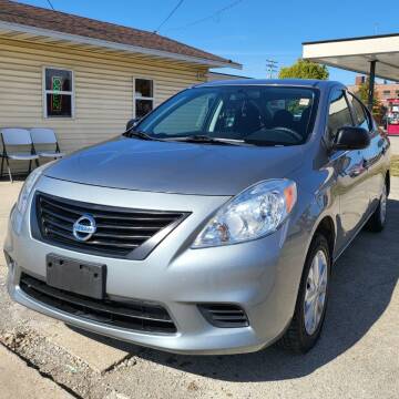 2012 Nissan Versa for sale at Adan Auto Credit in Effingham IL