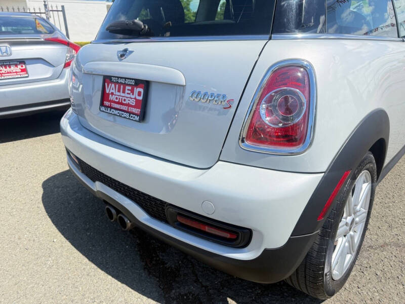 2012 MINI Cooper Hardtop S