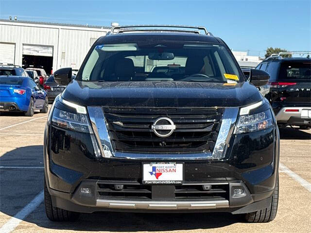 2022 Nissan Pathfinder Platinum