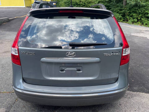 2010 Hyundai Elantra Touring GLS