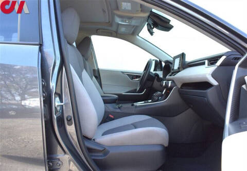 2019 Toyota RAV4 Hybrid XLE