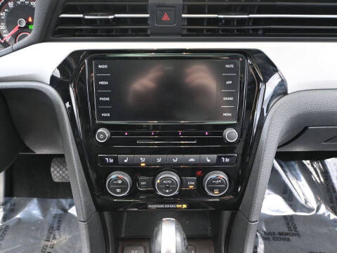 2021 Volkswagen Passat SE