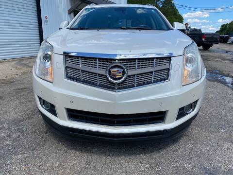 2010 Cadillac SRX for sale at Monroe Auto's, LLC in Parsons TN