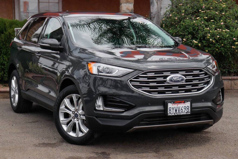 2021 Ford Edge Titanium