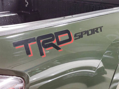 2022 Toyota Tacoma SR5 V6