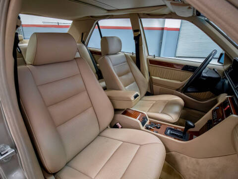 1994 Mercedes-Benz E-Class E 320