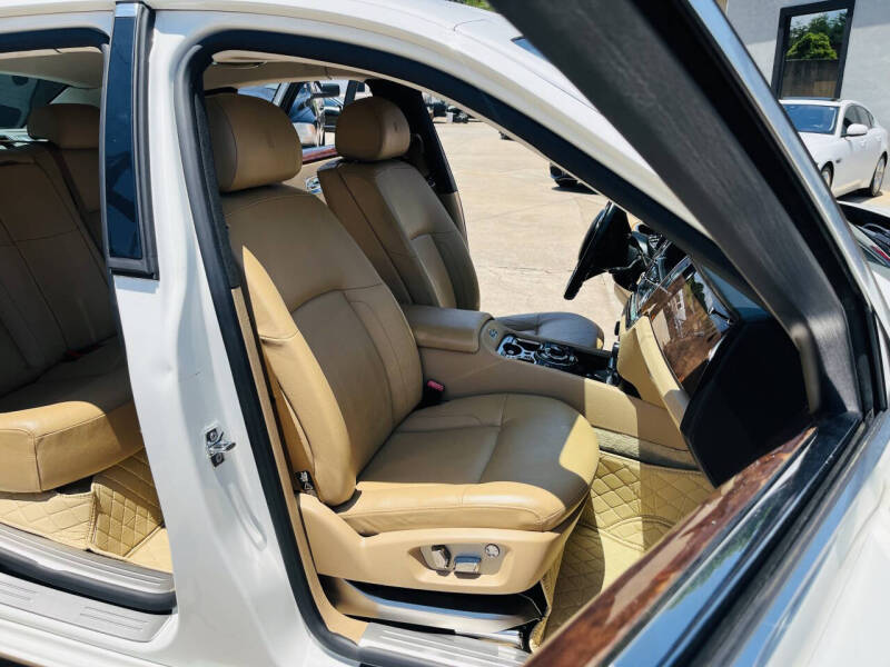 2010 Rolls-Royce Ghost