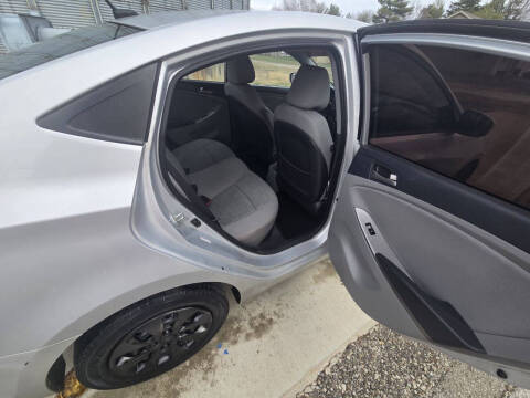 2015 Hyundai Accent GLS