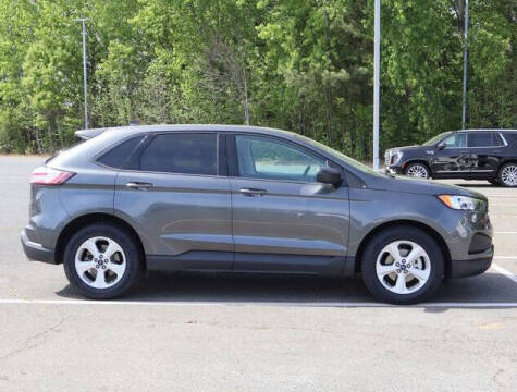 2020 Ford Edge SE