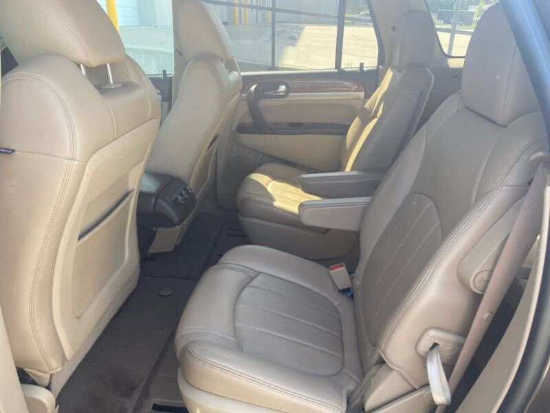 2011 Buick Enclave CXL-1