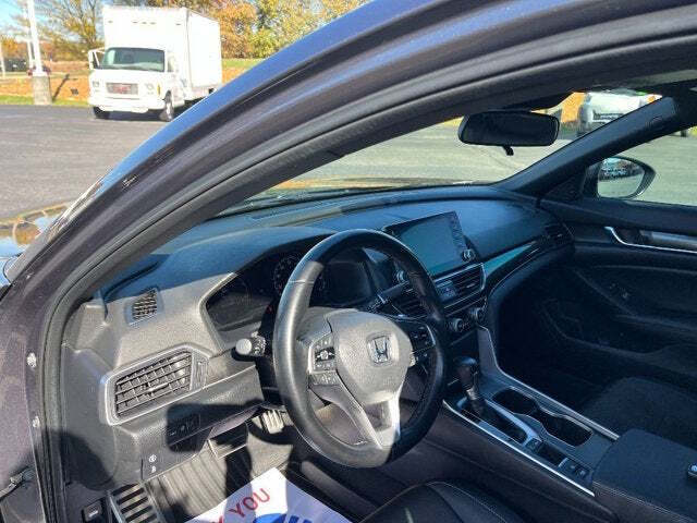 2020 Honda Accord 25