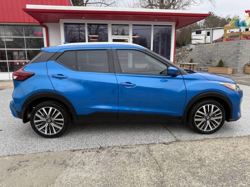 2021 Nissan Kicks SV