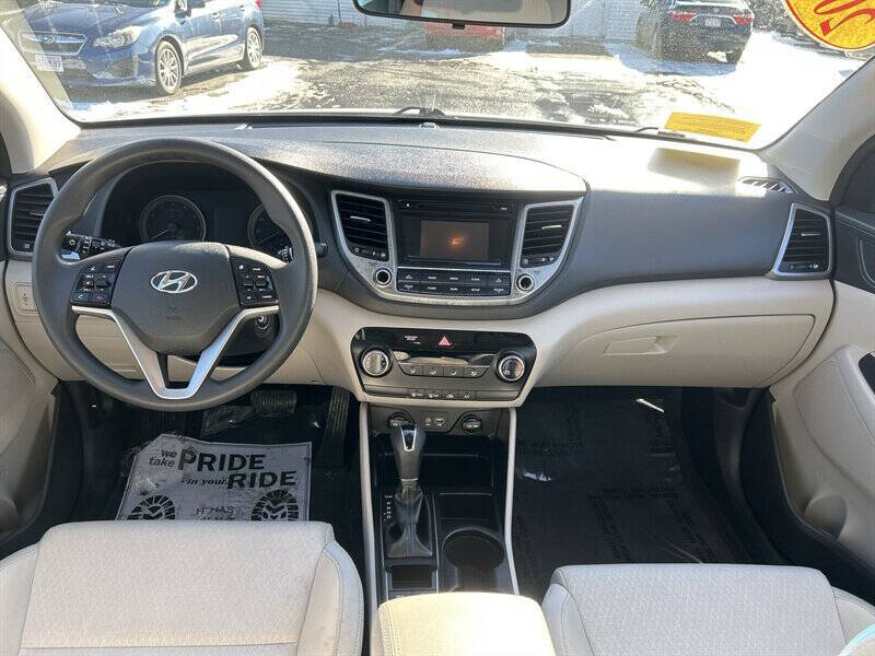 2017 Hyundai Tucson SE