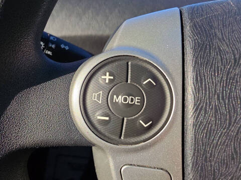 2012 Toyota Prius Two