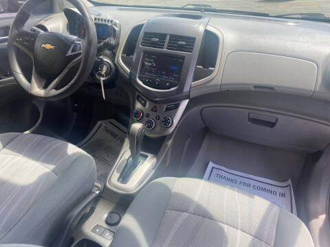 2013 Chevrolet Sonic LT Auto