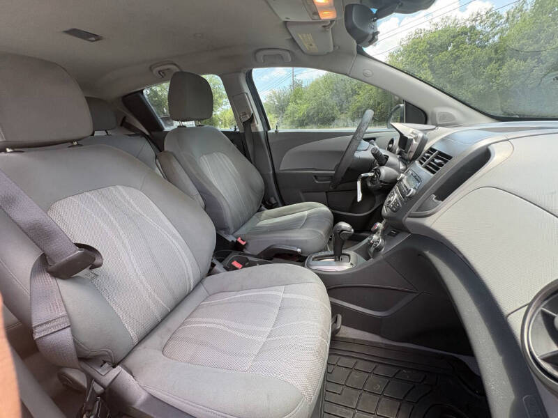 2013 Chevrolet Sonic LT Auto